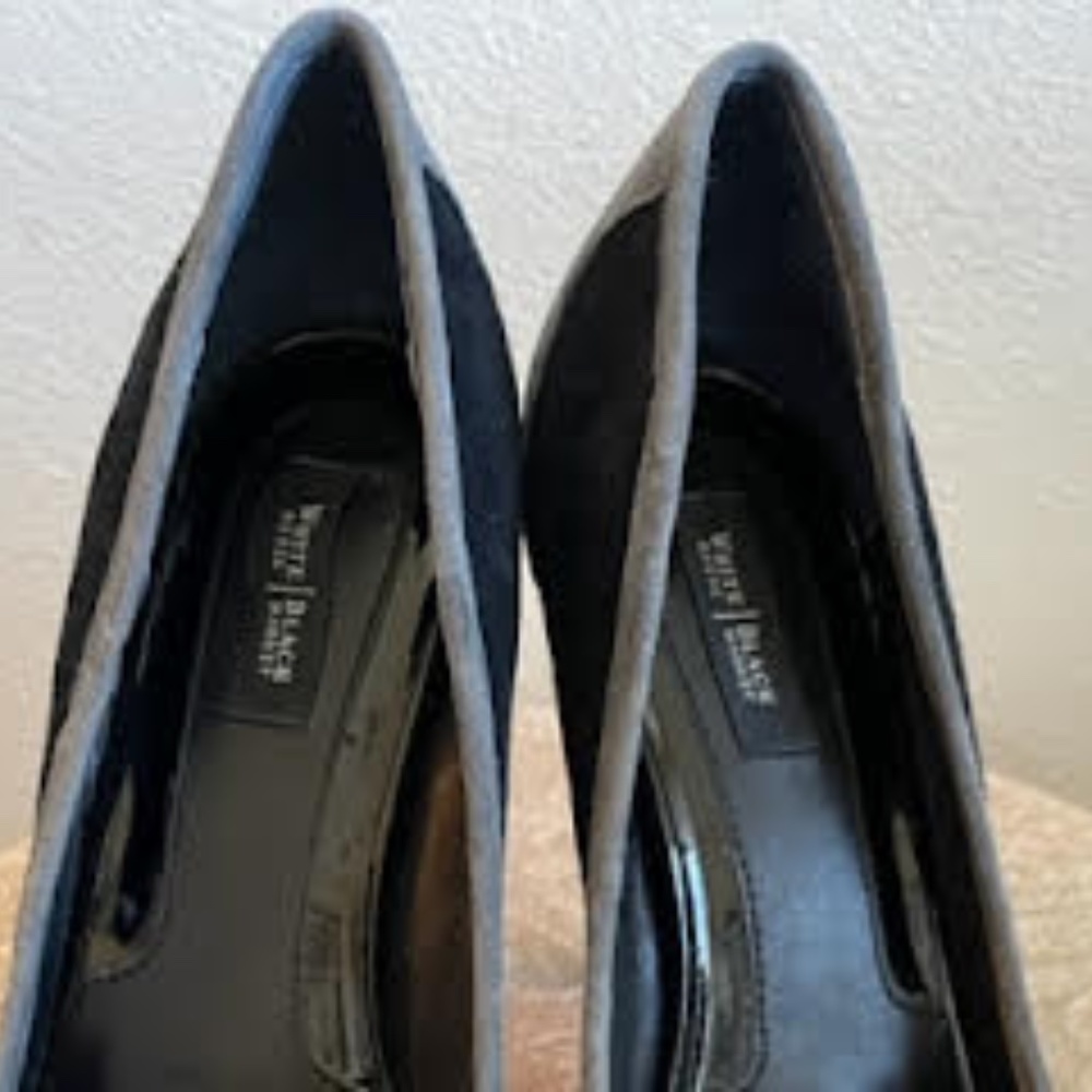 White House Black Market Heels Size 8